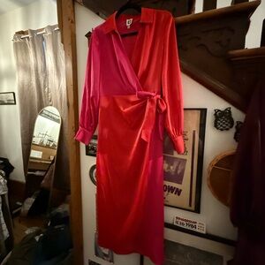 3/$25 💕 Anne Klein Colorblock Wrap Midi Dress Red Pink Long Sleeve Size 2